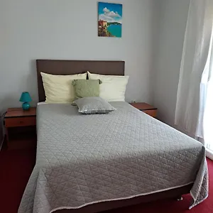 Svitlana , Sukošan Chorwacja